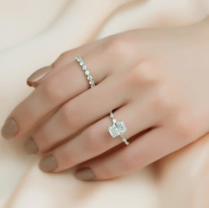 The Lucia Set With A 2 Carat Radiant Lab Diamond