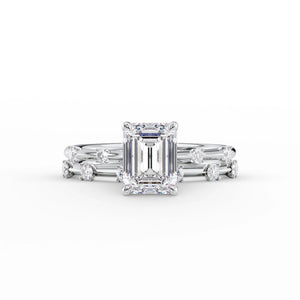 The Serena Set With A Emerald Moissanite
