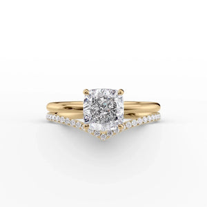 The Low Profile Kamellie Set With A 2 Carat Cushion Moissanite