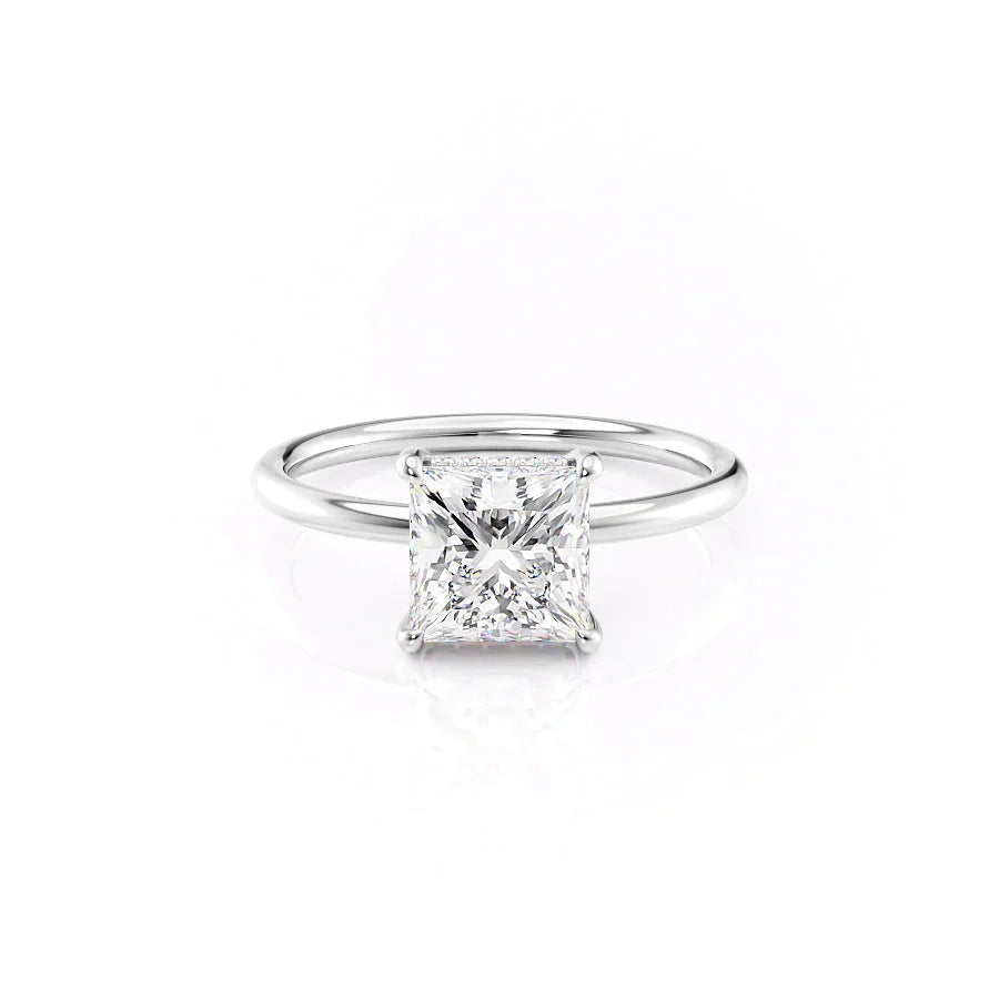 The Low Profile Kamellie Set With A 1 Carat Princess Moissanite