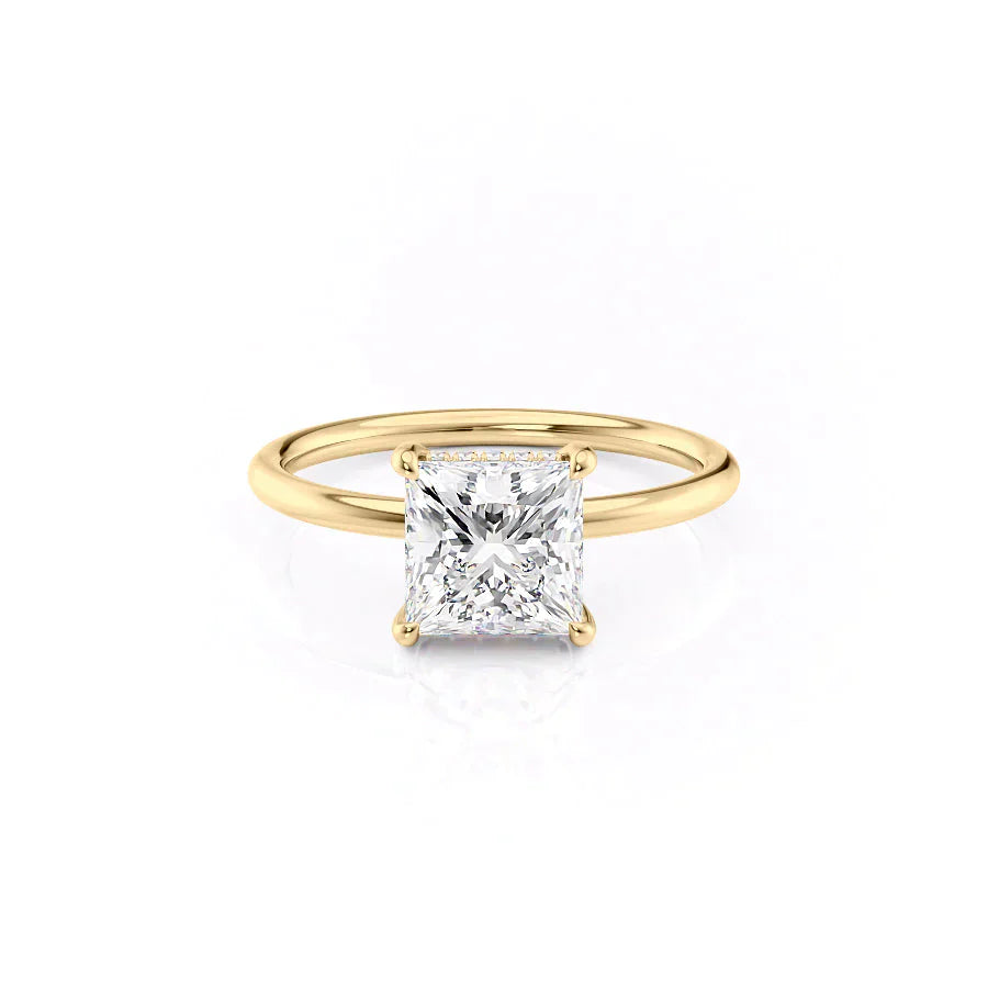 The Low Profile Kamellie Set With A 2 Carat Princess Moissanite