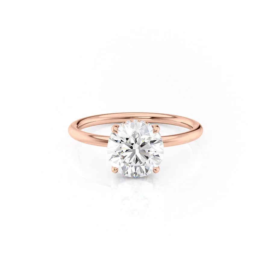 The Low Profile Kamellie Set With A 4 Carat Round Moissanite