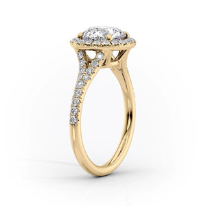 The Miley Set With A 1 Carat Oval Moissanite