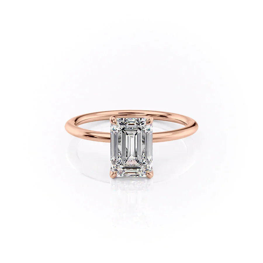 The Petal Kamellie Set With A 2 Carat Emerald Lab Diamond