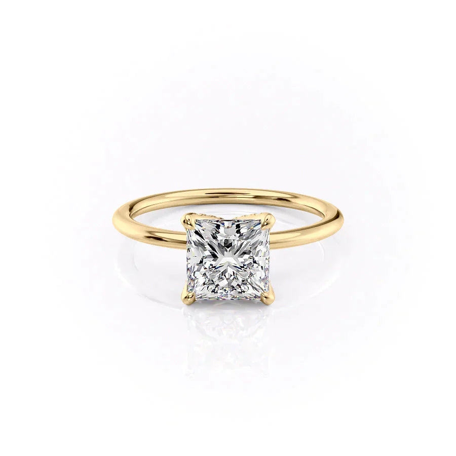 The Petal Kamellie Set With A 2 Carat Princess Lab Diamond