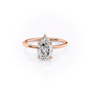 The Petal Kamellie Set With A 2 Carat Pear Lab Diamond