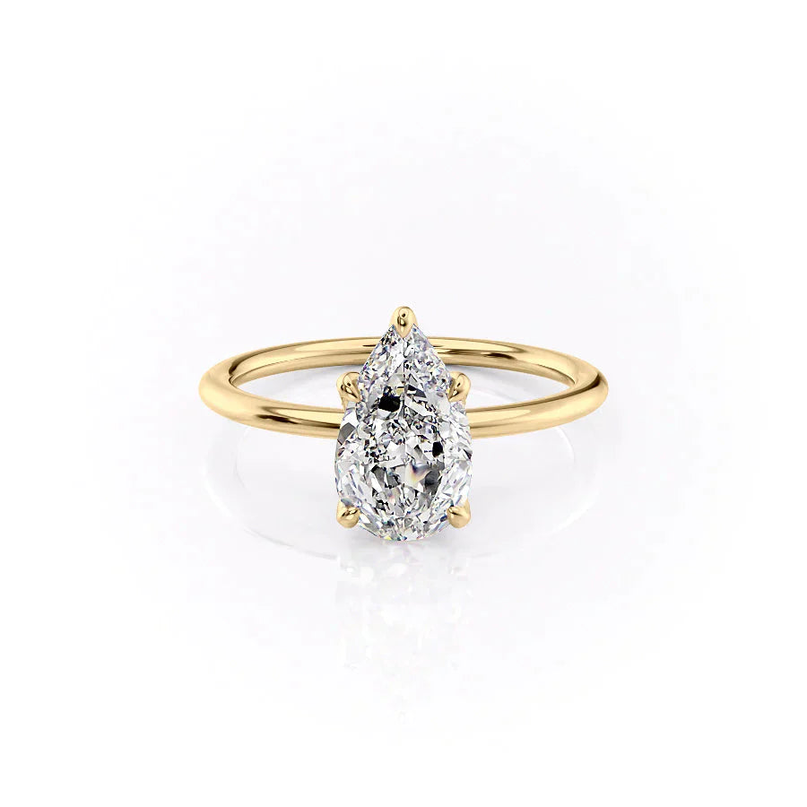 The Petal Kamellie Set With A 2 Carat Pear Lab Diamond