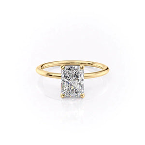 The Petal Kamellie Set With A 5 Carat Radiant Moissanite
