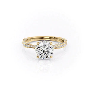 The Caroline Set With A 2.5 Carat Round Moissanite