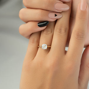 The Lexie Set With A 1 Carat Cushion Moissanite