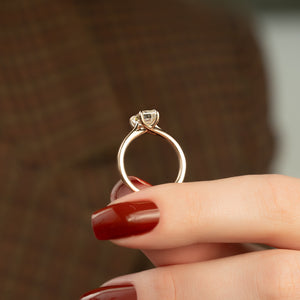 The Lexie Set With A 2 Carat Emerald Lab Diamond
