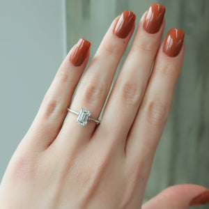 The Lexie Set With A 2 Carat Emerald Moissanite
