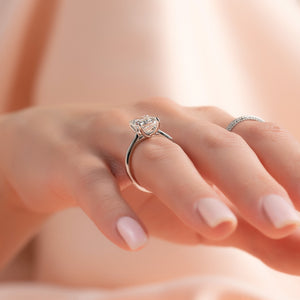 The Lexie Set With A 2 Carat Emerald Moissanite