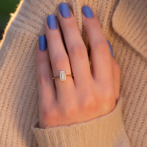 The Lexie Set With A 4 Carat Emerald Moissanite