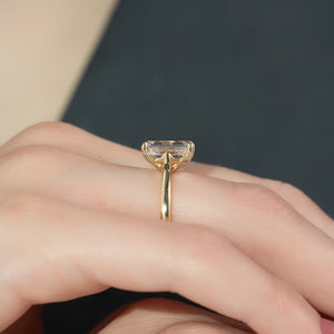 The Lexie Set With A 4 Carat Emerald Moissanite