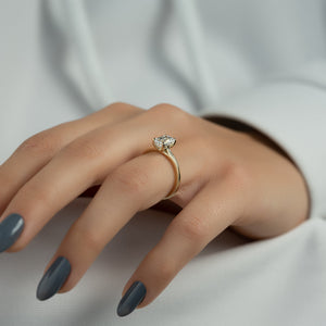 The Lexie Set With A 4 Carat Emerald Moissanite