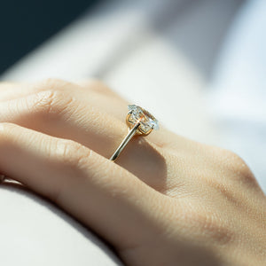 The Lexie Set With A 1 Carat Oval Moissanite