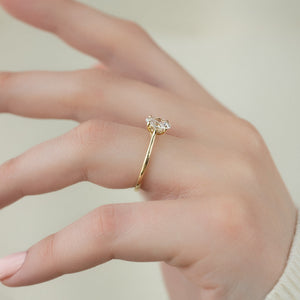 The Lexie Set With A 1 Carat Oval Moissanite