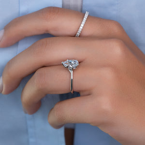 The Lexie Set With A 1 Carat Pear Moissanite