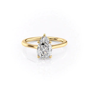 The Lexie Set With A 1 Carat Pear Moissanite