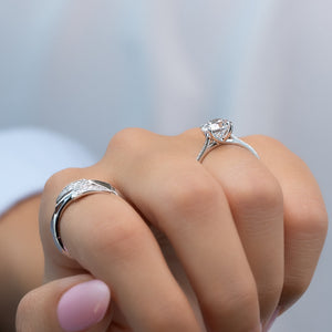 The Pave Lexie Set With A Round Lab Diamond