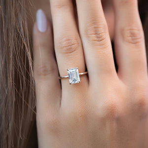 The Ashley Set With A 2 Carat Emerald Lab Diamond