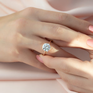 The Ashley Set With A 1 Carat Round Lab Diamond