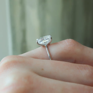 The Ashley Set With A 2 Carat Radiant Lab Diamond