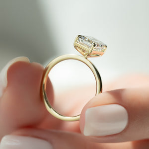 The Eleanor Set With A 1 Carat Emerald Moissanite