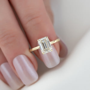 The Eleanor Set With A 1 Carat Emerald Moissanite