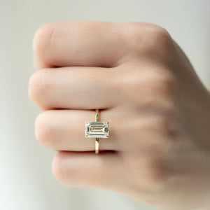 The Eleanor Set With A 1 Carat Emerald Moissanite