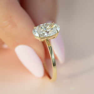 The Eleanor Set With A 1 Carat Oval Moissanite