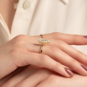 The Eleanor Set With A 1 Carat Pear Moissanite