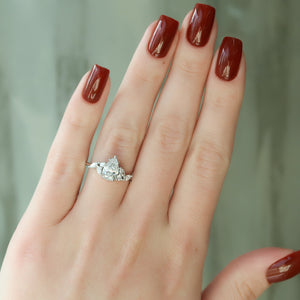 The Melissa Set With A 3 Carat Pear Moissanite