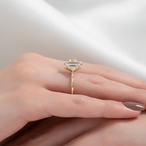 The Victoria Set With A 1 Carat Emerald Lab Diamond