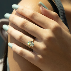 The Luna Set With A Oval Lab Diamond