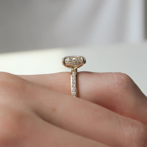 The Marilyn Set With A 1 Carat Oval Moissanite