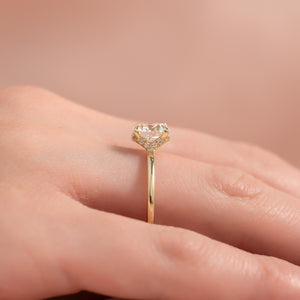 The Margot Set With A 1 Carat Round Lab Diamond