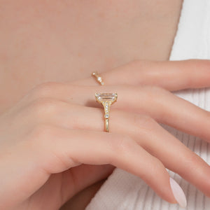 The Stephanie Set With A 1 Carat Emerald Moissanite
