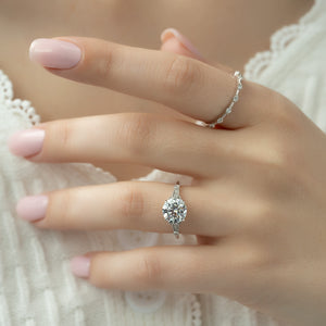 The Stephanie Set With A 2 Carat Round Lab Diamond