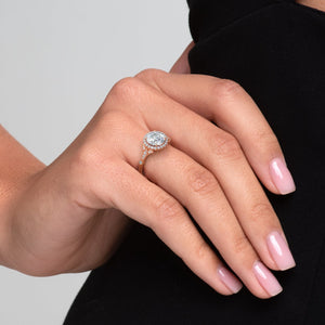 The Halo Stephanie Set With A 2.5 Carat Round Lab Diamond