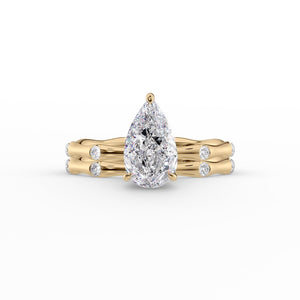 The Samantha Set With A Pear Lab Diamond