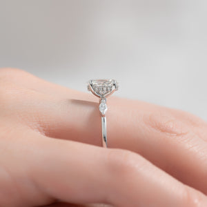 The Nicole Set With A Oval Lab Diamond