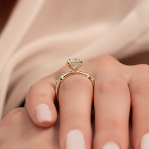 The Nicole Set With A Round Lab Diamond