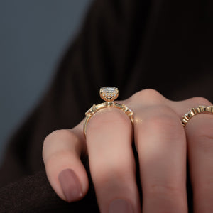 The Nicole Set With A Radiant Lab Diamond