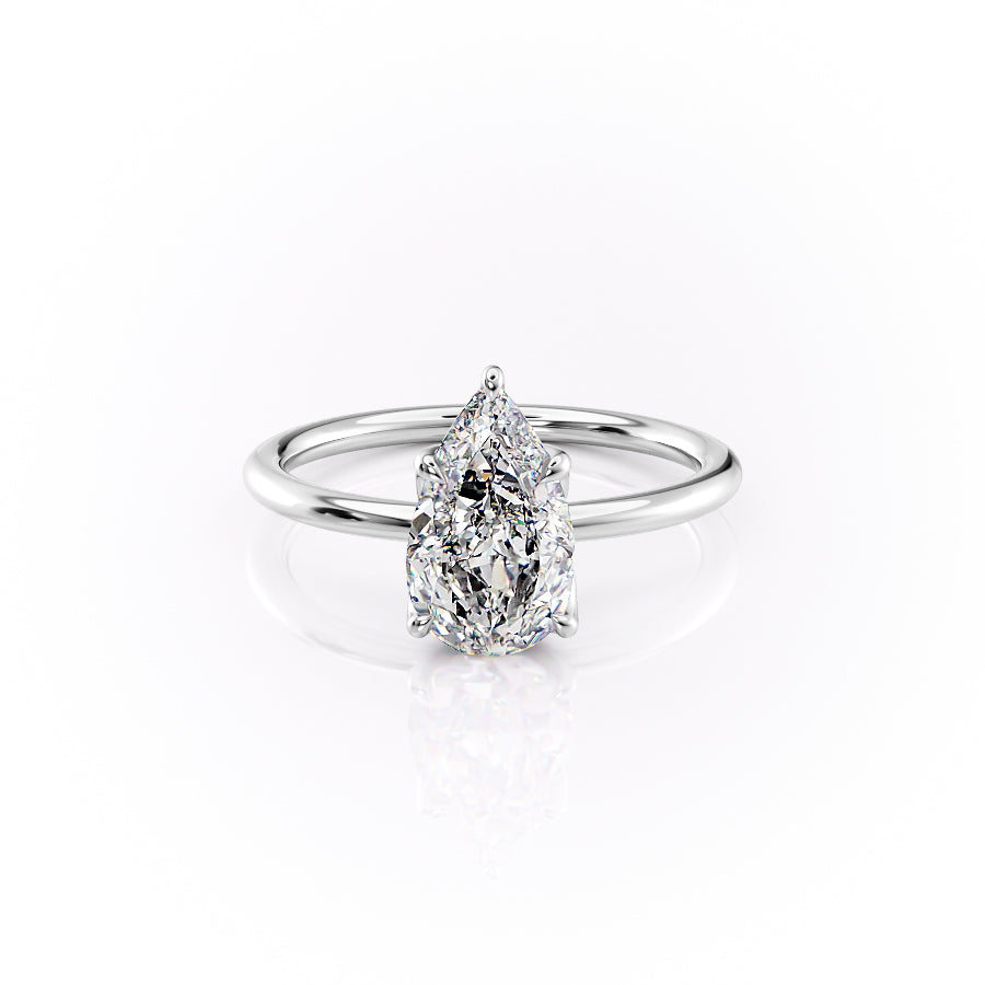The Lisa Set With A 5 Carat Pear Moissanite
