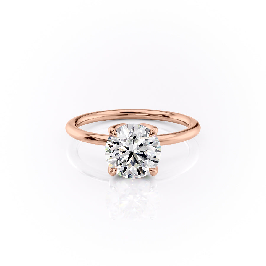 The Lisa Set With A 1 Carat Round Moissanite