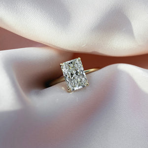 The Lisa Set With A 1.5 Carat Radiant Lab Diamond