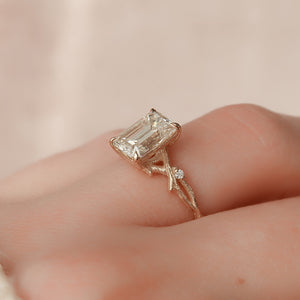 The Textured Twig Set With A 1 Carat Emerald Lab Diamond