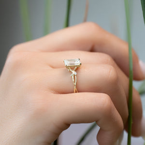 The Textured Twig Set With A 1 Carat Emerald Lab Diamond